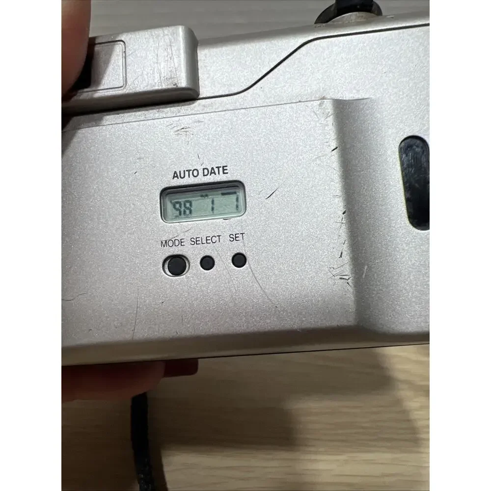 Konica Z-up 120 VP 35mm Point & Shoot Film Camera Flaws
